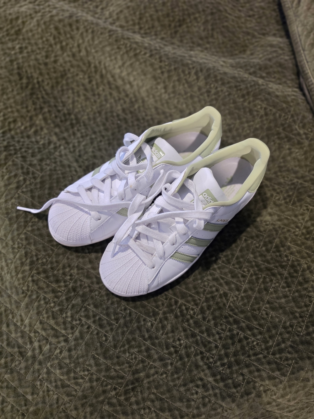 Adidas Womens White & Light Green Superstar Sneakers Size 7